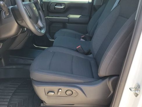 Used 2025 Chevrolet Silverado 1500 W/T w/ WT Value Package AWD/4WD image 6