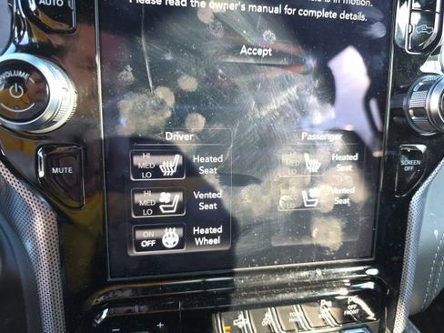 Used 2019 RAM 1500 Limited w/ Trailer Tow Group image 9