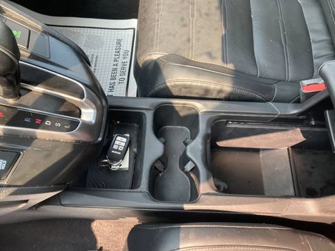 Used 2019 Honda CR-V EX-L image 33
