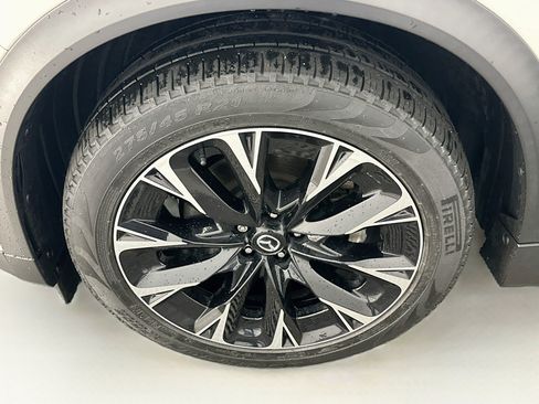Used 2024 MAZDA CX-90 Plug-In Hybrid w/ Premium Plus AWD/4WD image 11