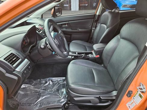 Used 2014 Subaru Crosstrek 2.0i Limited w/ Popular Package #2 AWD/4WD image 16