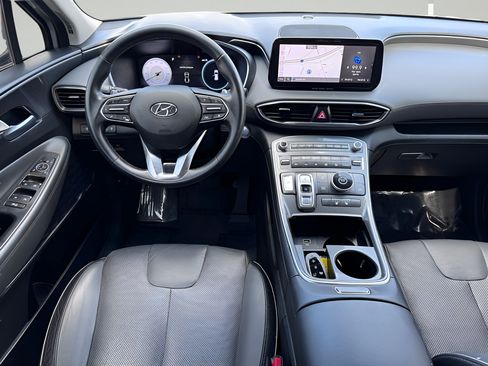 Used 2022 Hyundai Santa Fe SEL w/ Convenience + Premium Package FWD image 5