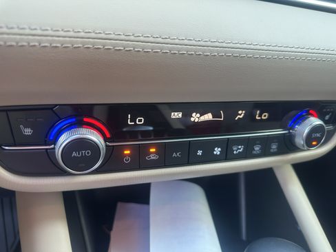 Used 2021 MAZDA MAZDA6 Touring FWD image 10