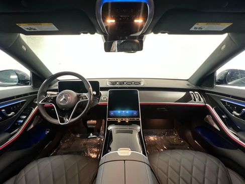 New 2026 Mercedes-Benz S 580 4MATIC Sedan image 9