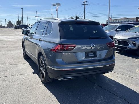 Used 2019 Volkswagen Tiguan SEL w/ 3rd Row Seat Package image 7