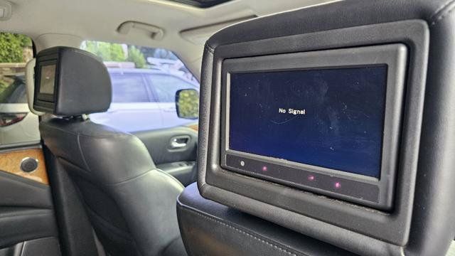 Used 2013 INFINITI QX56 4WD w/ Theater Pkg image 42