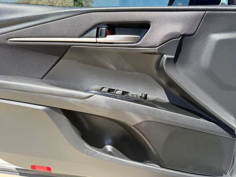 Used 2025 Toyota Camry LE w/ Convenience Package FWD image 21
