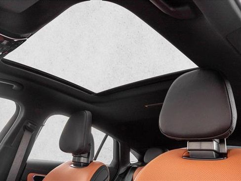 New 2026 Mercedes-Benz GLC 43 AMG 4MATIC Coupe image 13
