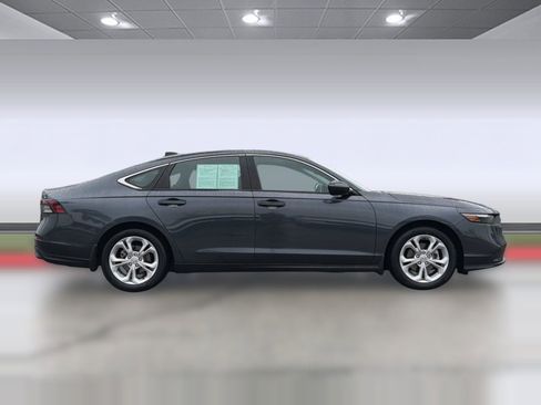 Certified 2023 Honda Accord LX image 7