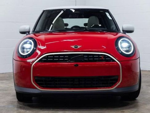 Certified 2025 MINI Cooper S image 7