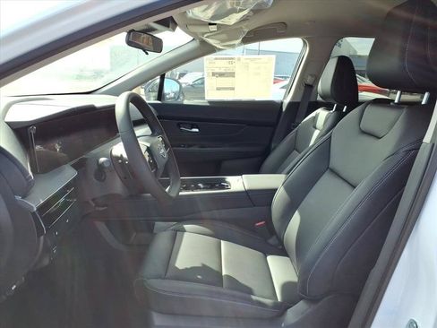 New 2025 Nissan Murano SV w/ Cargo Package AWD/4WD image 13