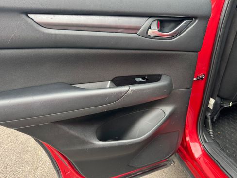 Used 2019 MAZDA CX-5 Sport FWD image 24