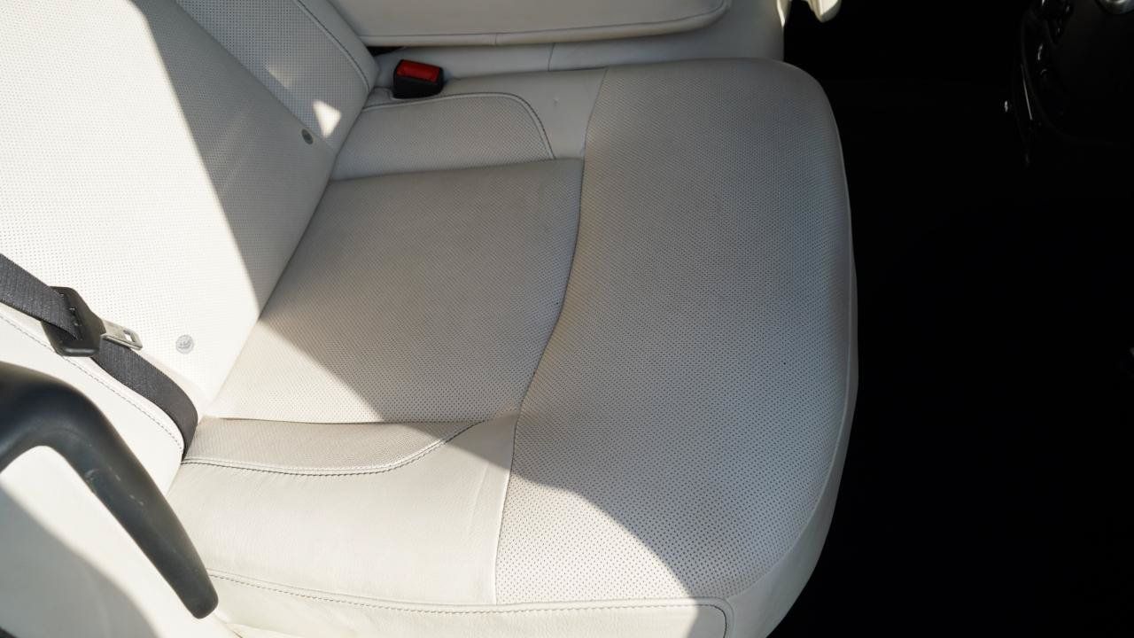 Used 2011 Rolls-Royce Ghost RWD image 52