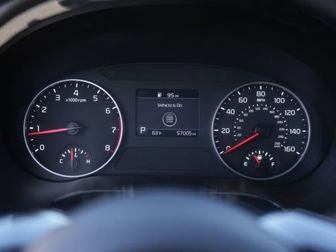 Used 2022 Kia Seltos S image 24