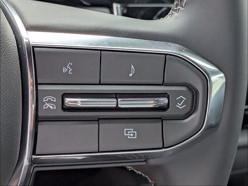 New 2026 GMC Canyon Elevation w/ Convenience Package RWD image 26