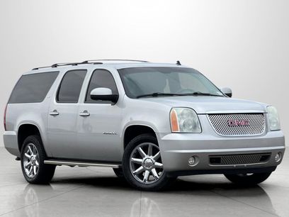Used 2010 GMC Yukon XL SLT w/ SLT-2 Equipment Package
