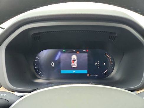 New 2026 Volvo XC60 B5 Plus w/ Climate Package image 20