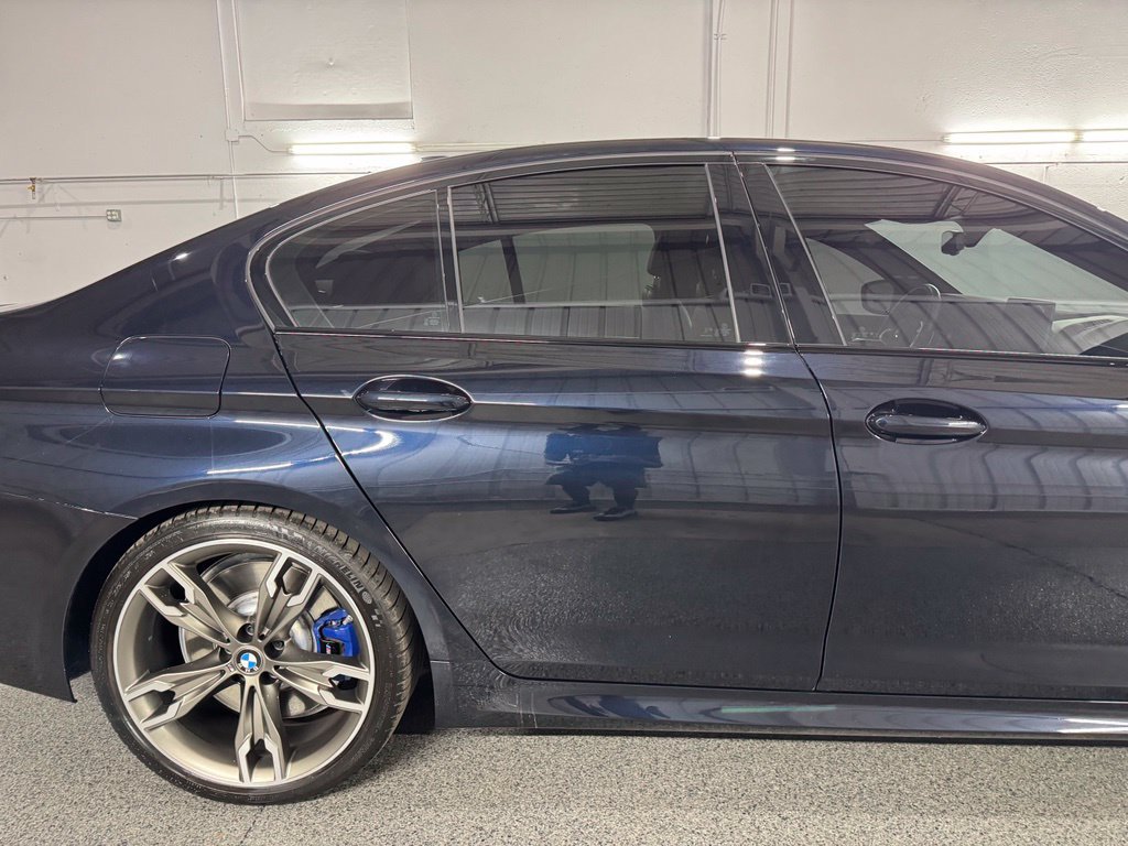 Used 2023 BMW M550i xDrive AWD/4WD image 8