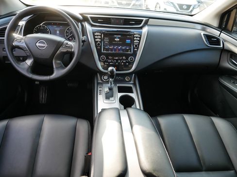 Certified 2024 Nissan Murano SV w/ SV Midnight Edition Package image 10