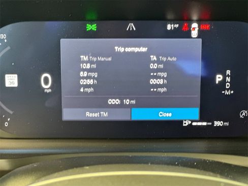 New 2026 Volvo XC90 B6 Plus w/ Protection Package Premier image 26