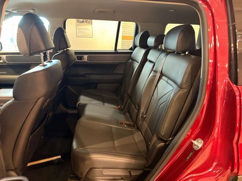 Used 2025 Hyundai Santa Fe SEL image 27