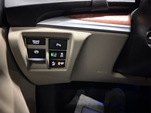 Used 2017 Acura MDX SH-AWD w/ Advance Package image 32