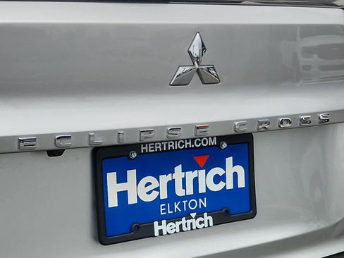 Used 2023 Mitsubishi Eclipse Cross LE image 21