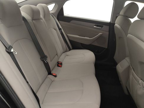 Used 2018 Hyundai Sonata SEL FWD image 19