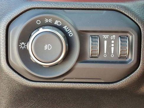 Used 2021 Jeep Wrangler Unlimited Rubicon image 26