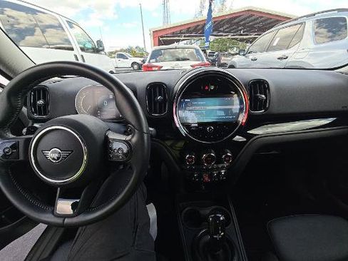 Used 2024 MINI Cooper Countryman S w/ Premium Package FWD image 5