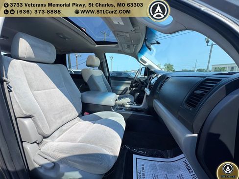 Used 2013 Toyota Sequoia SR5 AWD/4WD image 16