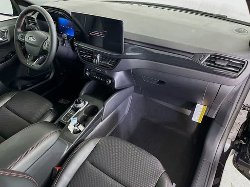 New 2026 Ford Escape ST-Line w/ Tech Pack #1 image 32