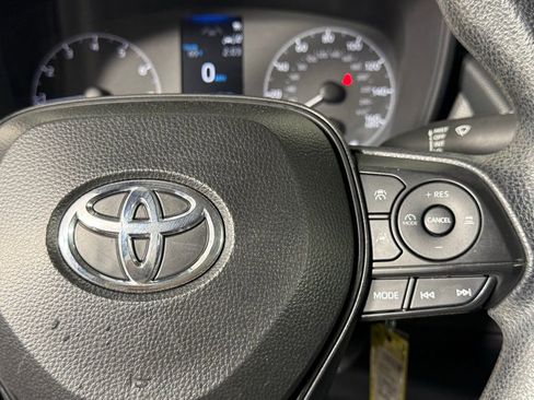 Used 2024 Toyota Corolla LE image 30