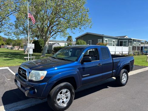 Used 2006 Toyota Tacoma PreRunner image 5
