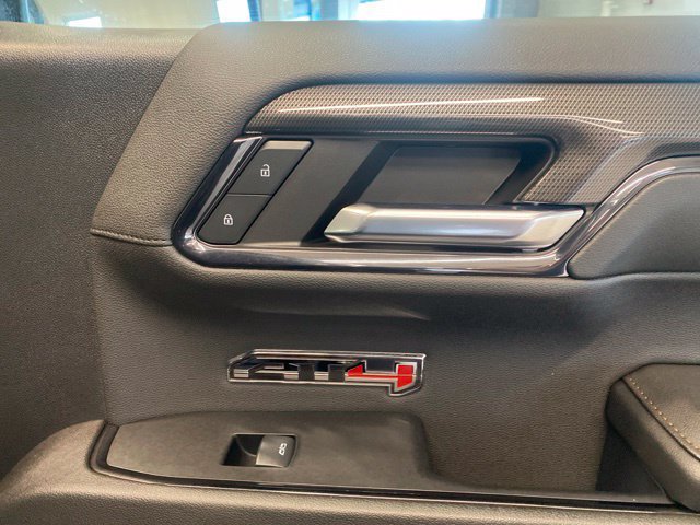 Used 2024 GMC Sierra 1500 AT4 w/ Technology Package AWD/4WD image 18