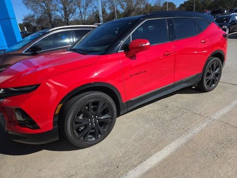 Certified 2022 Chevrolet Blazer RS w/ Enhanced Convenience Package image 1