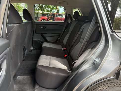Used 2026 Nissan Rogue SV AWD/4WD image 33