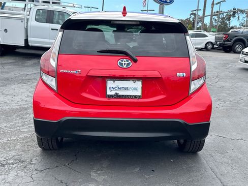Used 2017 Toyota Prius C Four image 11