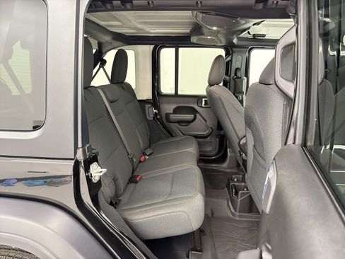 Used 2024 Jeep Wrangler Sport S image 26