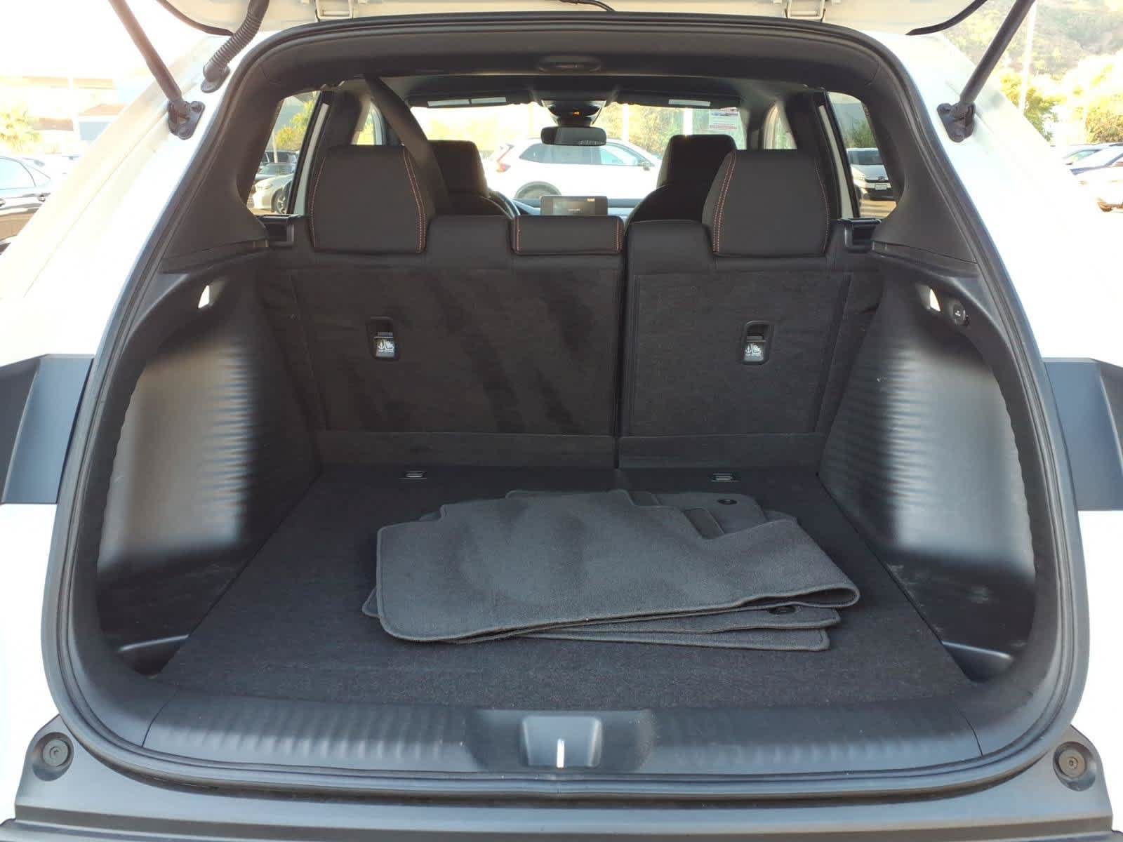 Used 2025 Honda HR-V Sport image 6