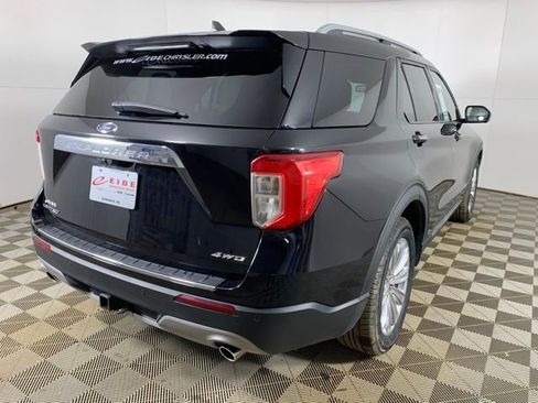 Used 2022 Ford Explorer Limited w/ Class IV Trailer Tow Package AWD/4WD image 4