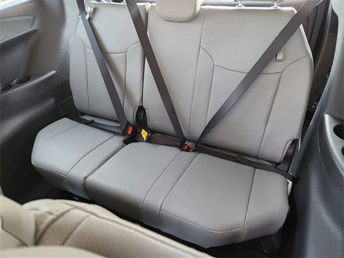 New 2026 Toyota Sienna XLE image 22