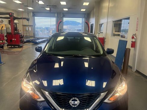 Used 2019 Nissan Sentra SV FWD image 8