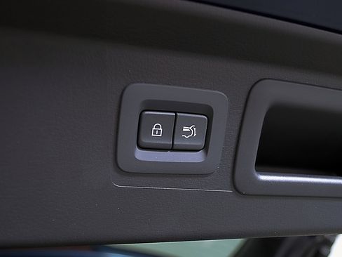 Used 2024 MAZDA CX-50 AWD 2.5 Turbo w/ Cargo Package image 12