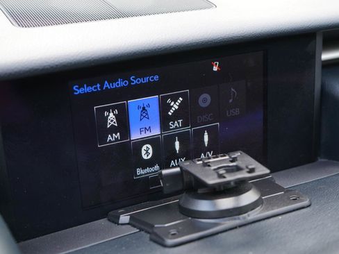 Used 2015 Lexus RC 350 w/ F Sport w/Summer Tires image 35