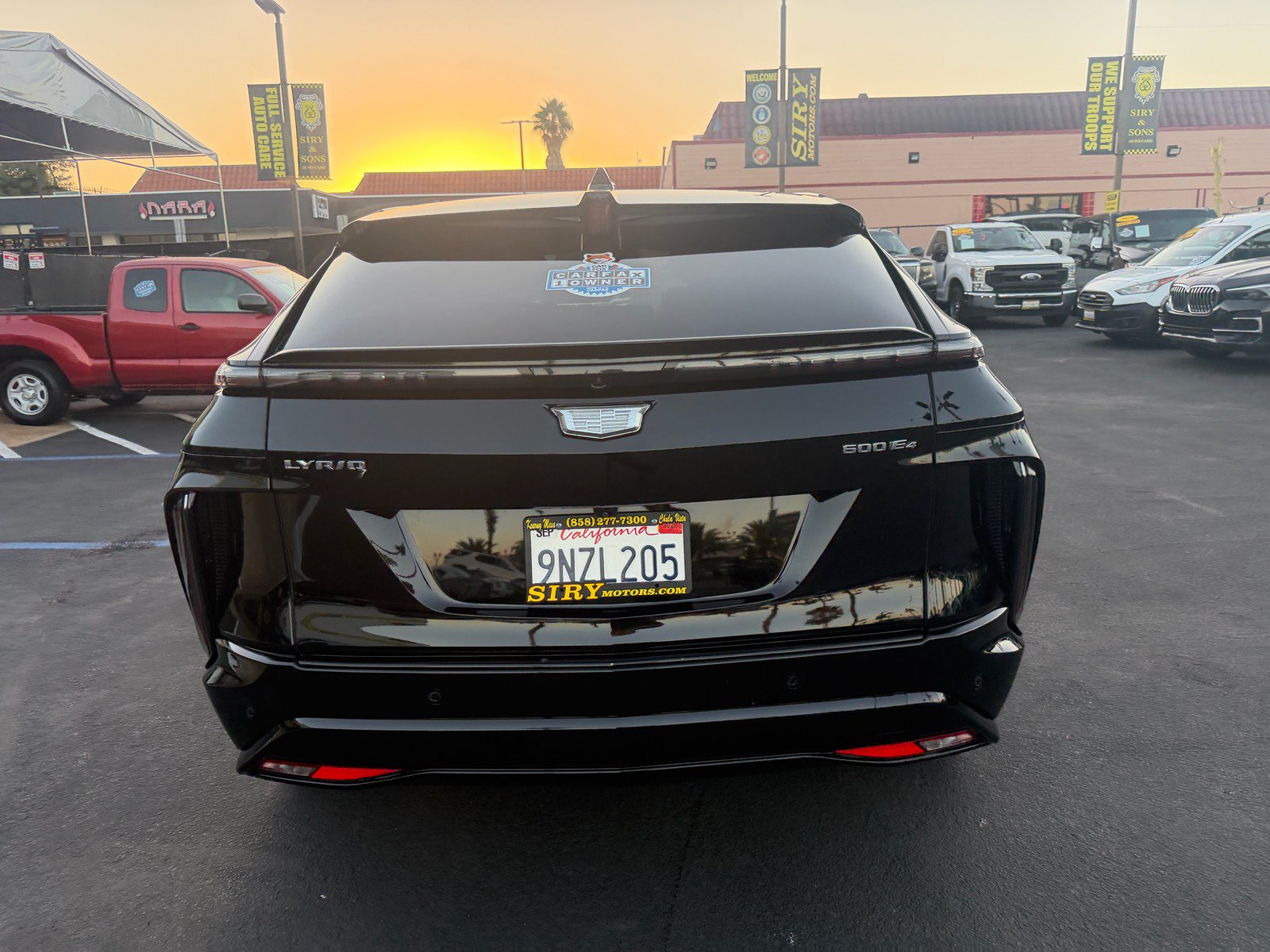 Used 2024 Cadillac Lyriq Sport AWD/4WD image 4