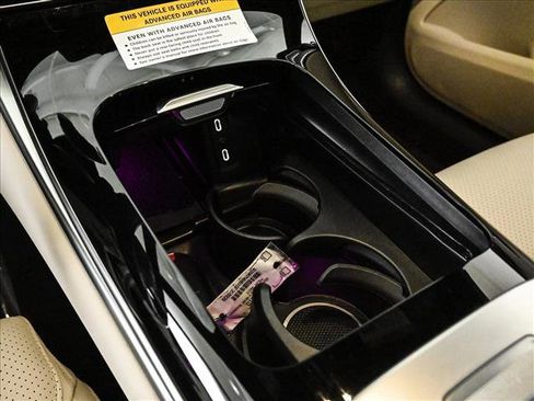 Certified 2025 Mercedes-Benz GLC 300 4MATIC image 13