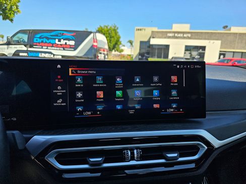 Used 2024 BMW 330e xDrive image 41