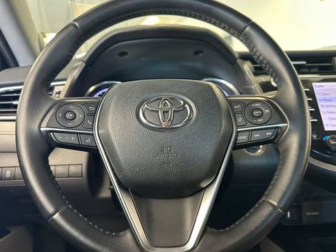 Used 2018 Toyota Camry XLE w/ Audio Package FWD image 27