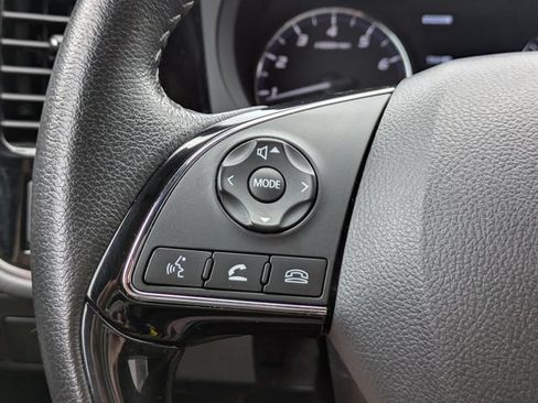 Used 2018 Mitsubishi Outlander LE AWD/4WD image 27